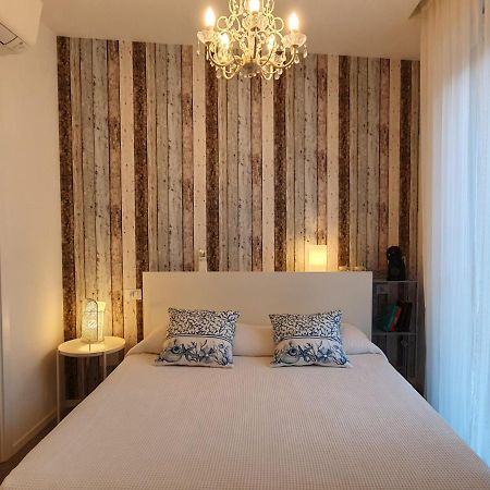 מלון קאטוליקה Residenza Azzurra מראה חיצוני תמונה