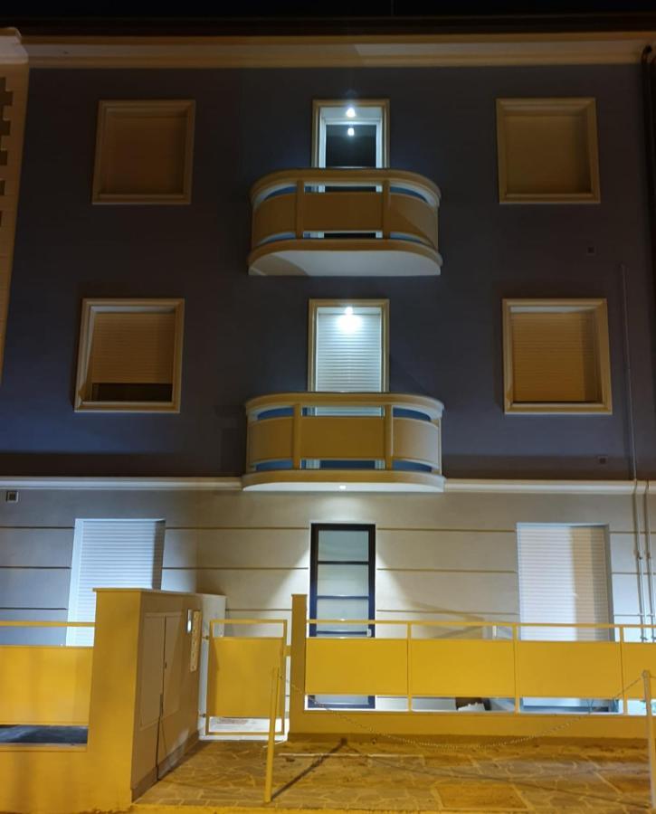 מלון קאטוליקה Residenza Azzurra מראה חיצוני תמונה