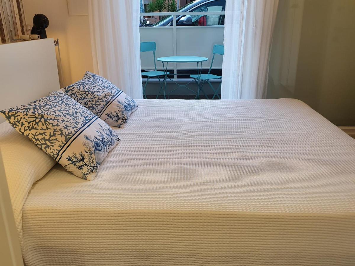מלון קאטוליקה Residenza Azzurra מראה חיצוני תמונה