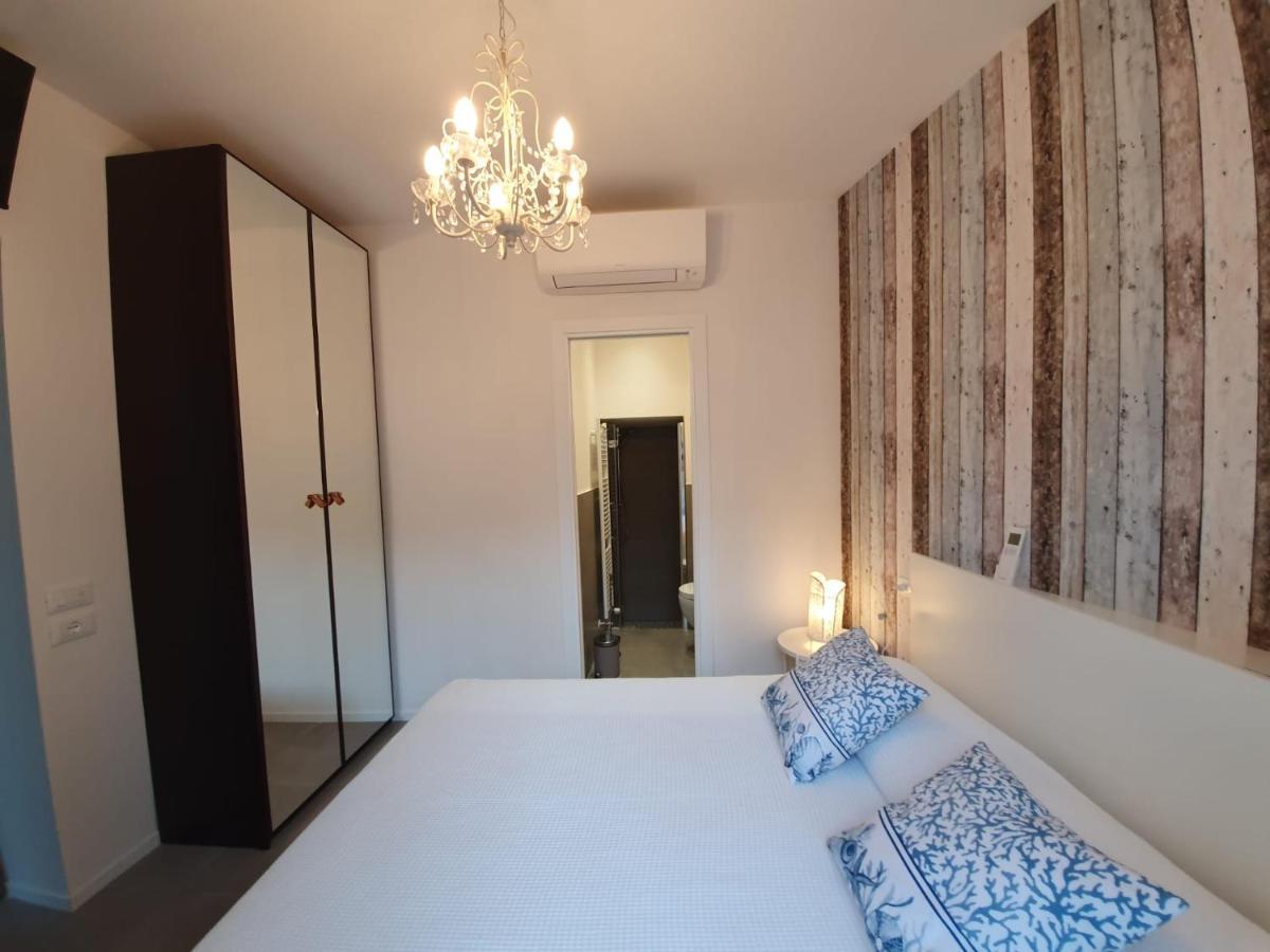 מלון קאטוליקה Residenza Azzurra מראה חיצוני תמונה