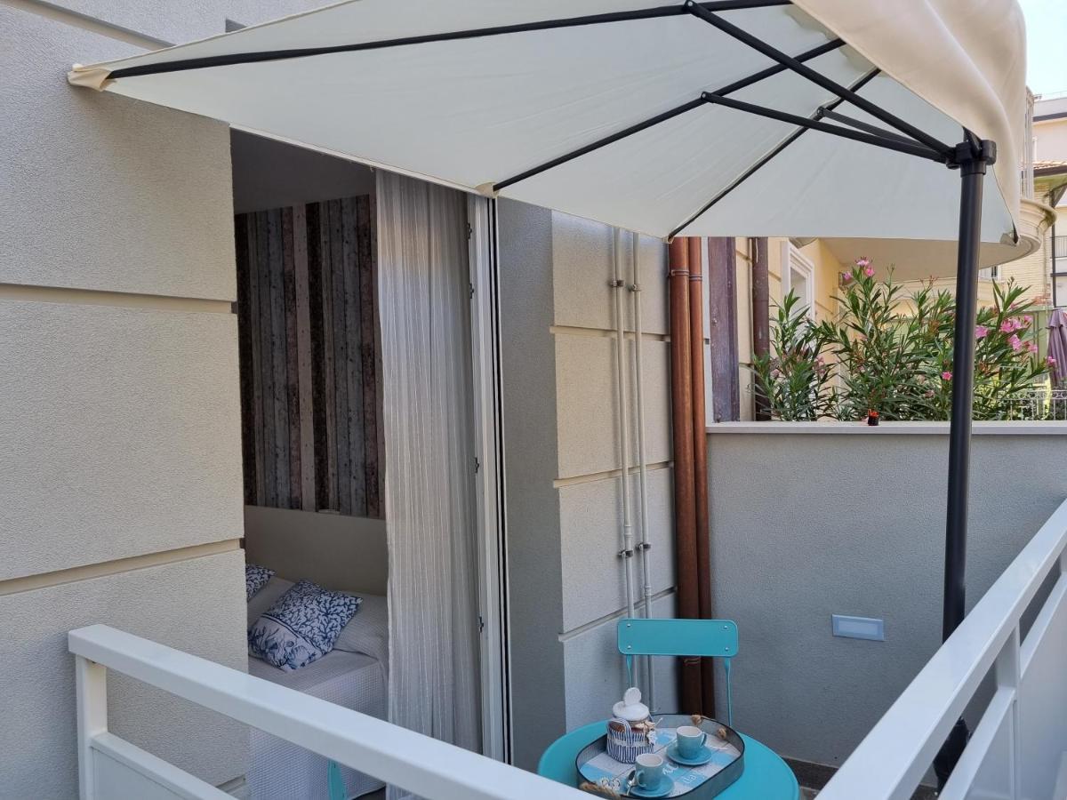 מלון קאטוליקה Residenza Azzurra מראה חיצוני תמונה